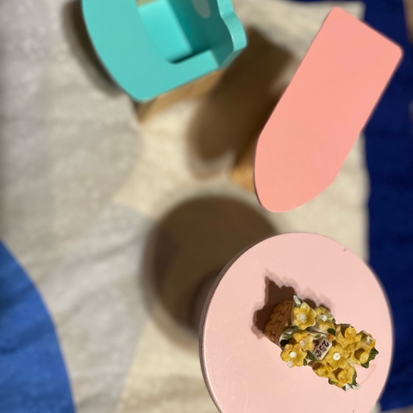 I only wanted to make her home for her and - Picture 5 of 8